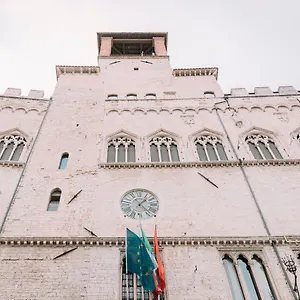 http://hotel-priori.hotels-perugia.com